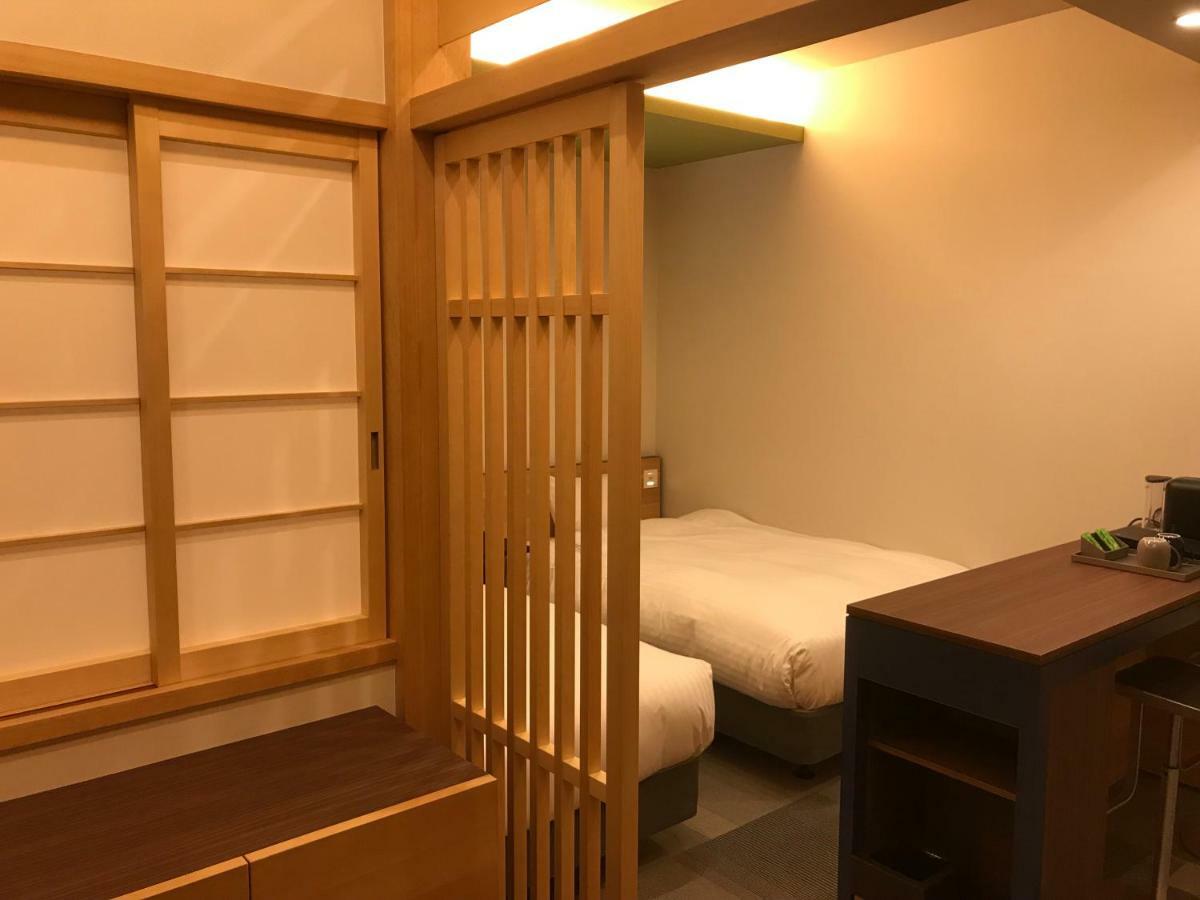 ユルリト 3* 大阪市